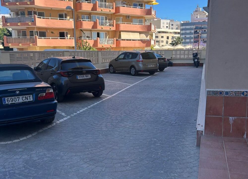 22.-Fabiola-I-Parking-1000x1333